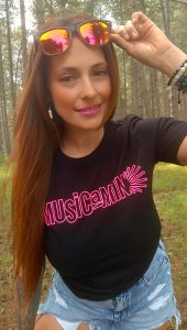7merchan musicamino 2025